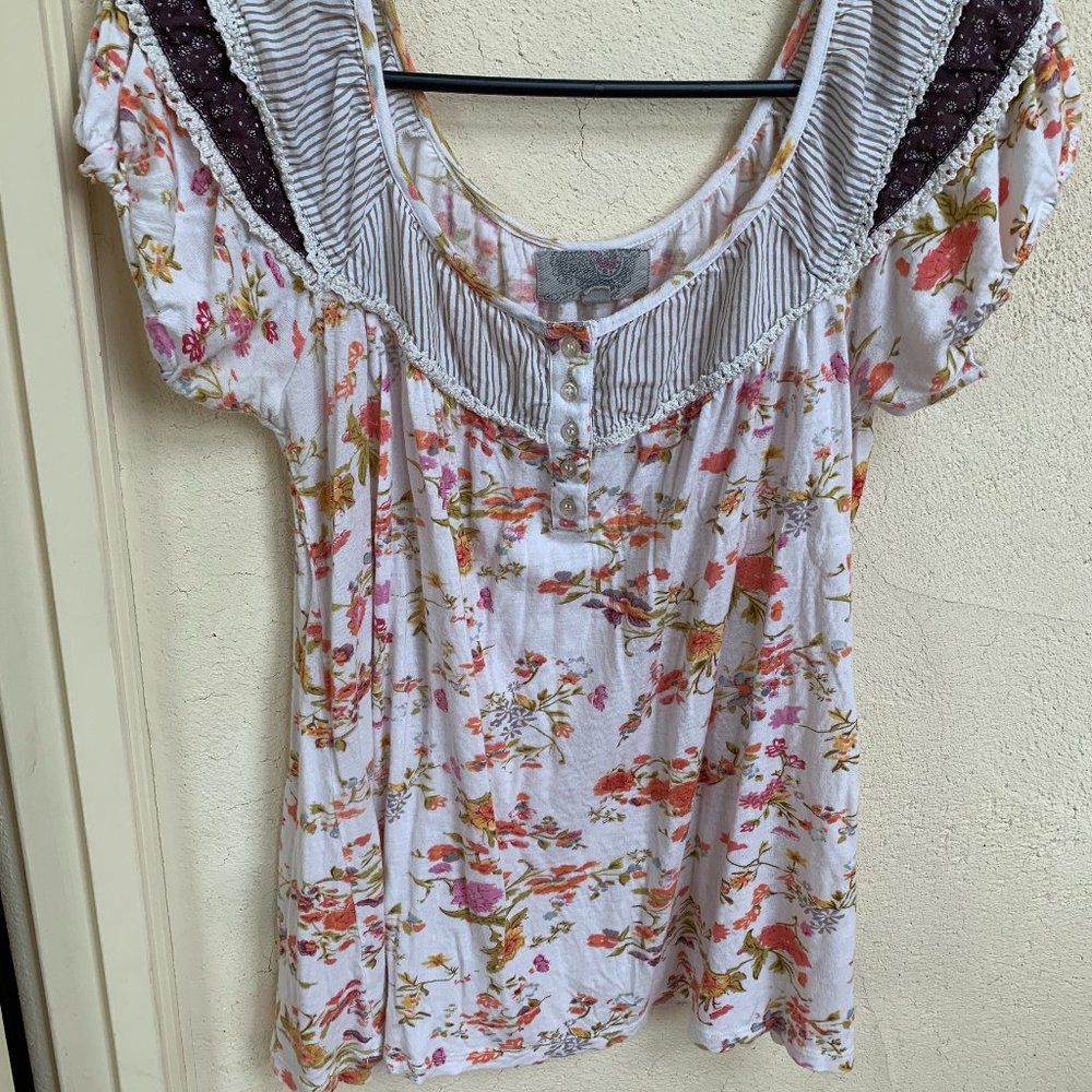 Écote peasant style boho top